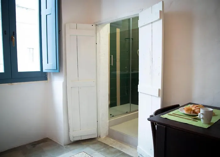 Visita_experience לינה וארוחת בוקר 3*